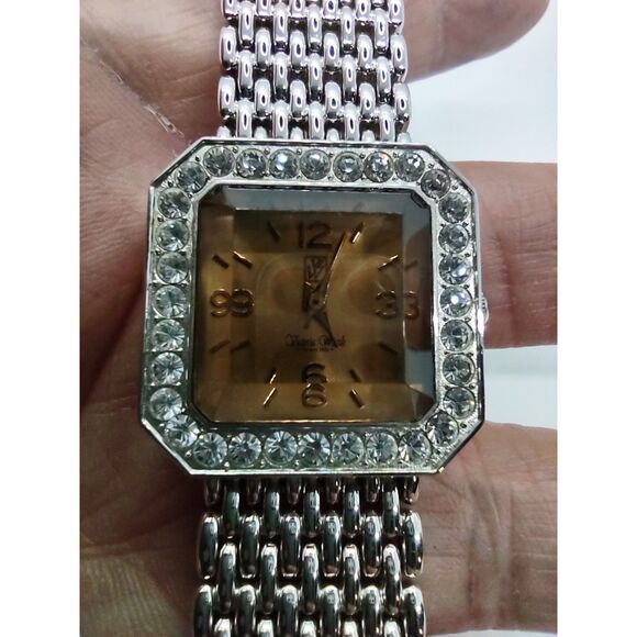 Victoria Wieck Beverly Hills B4055 Amber Crystal Vintage Watch - Picture 12 of 15